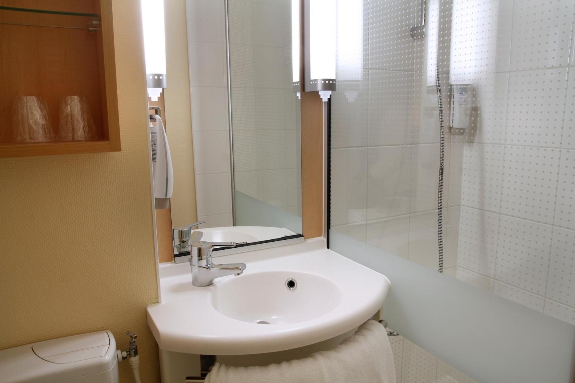 Hotel Ibis Montbéliard Zewnętrze zdjęcie